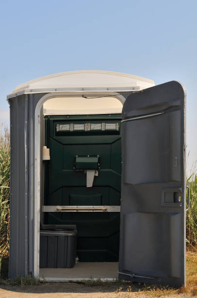 Best Luxury portable toilet rental  in Hudson, WI
